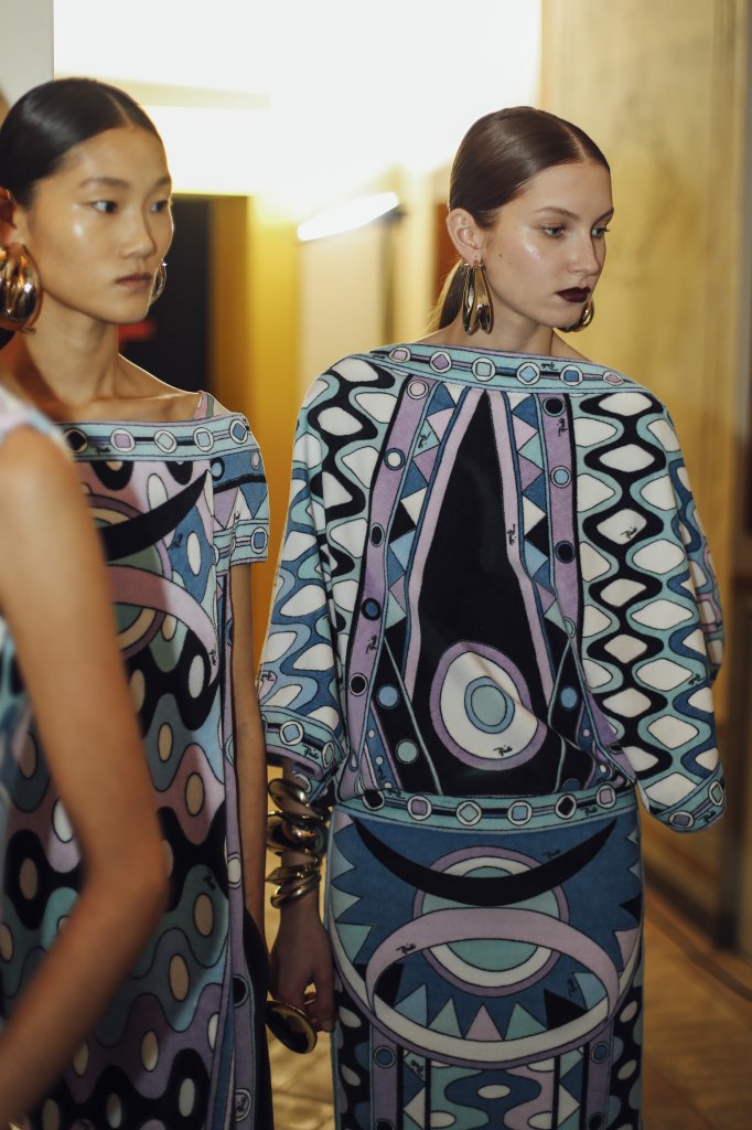 璞琪 Emilio Pucci 2024春夏高级成衣秀(后台妆容) - Milan Fall 2024