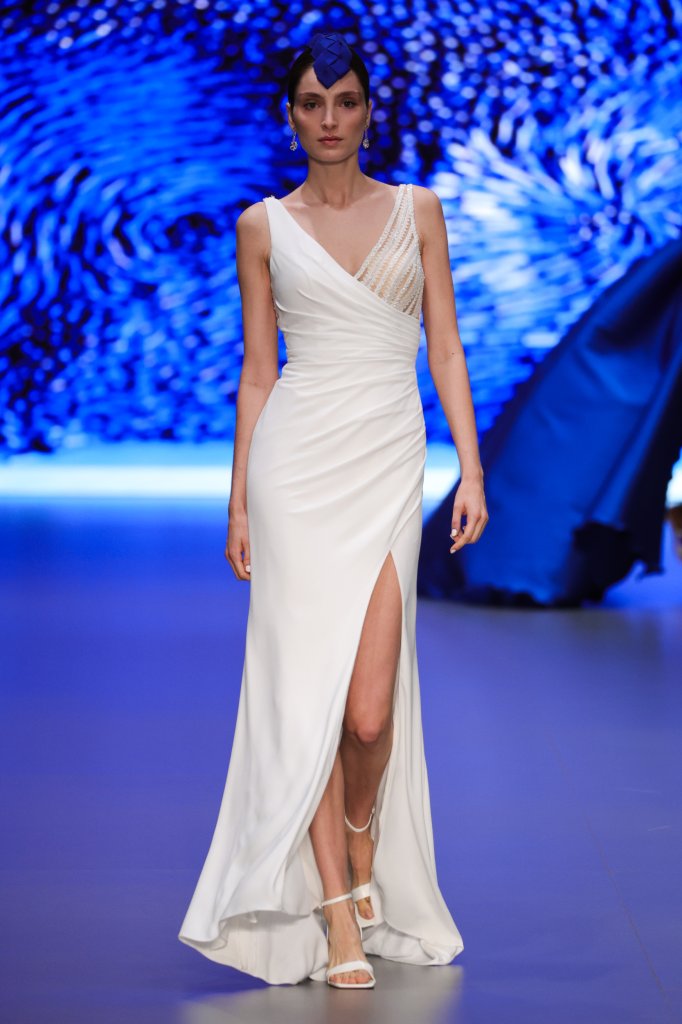 Mariano Moreno 2025春夏婚纱礼服秀 - Barcelona Bridal 2025