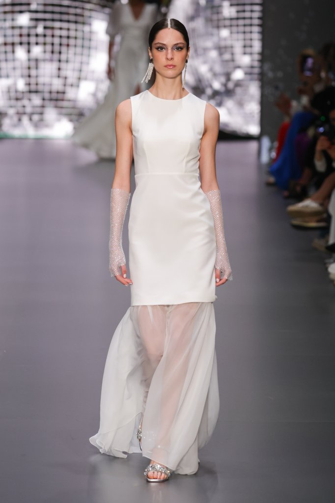 Marylise Rembo Styling & Carta Branca 2025春夏婚纱礼服秀 - Barcelona Bridal 2025