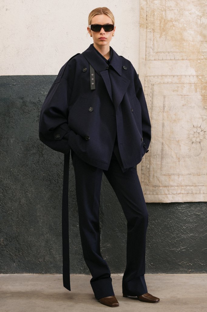  托德斯 Tod's 意大利 Italy 安科纳 Ancona Lookbook 2025早春 Resort 2025 女装