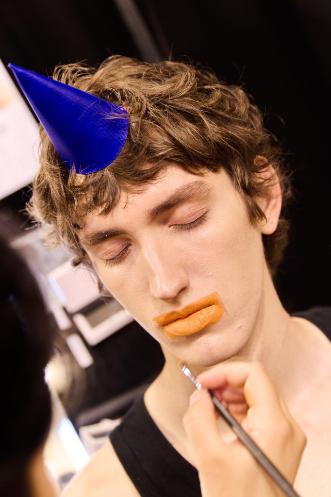 Walter Van Beirendonck 2025春夏男装秀(后台妆容) - Paris Spring 2025