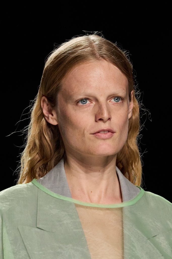 德赖斯·范诺顿 Dries Van Noten 2025春夏男装秀(细节) - Paris Spring 2025