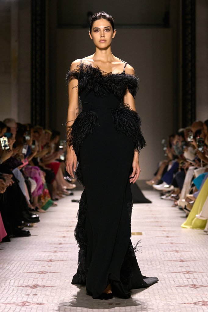 艾莉·萨博 Elie Saab 2024/25秋冬高级定制秀 - Couture Fall 2024