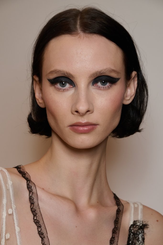Aelis 2024/25秋冬高级定制秀(后台妆容) - Couture Fall 2024