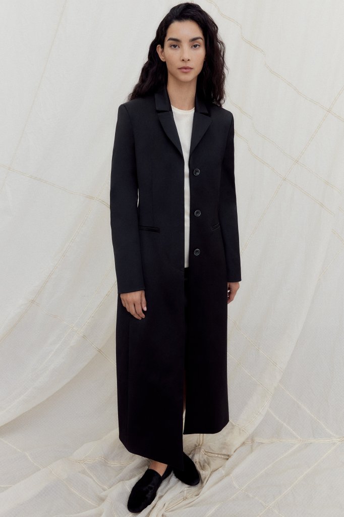 Tove 2025早春度假系列Lookbook