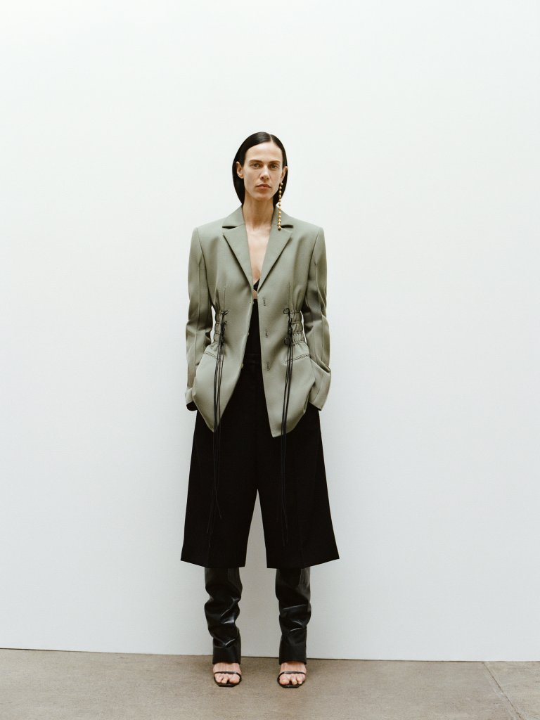 嘉布里尔·考兰格路 Gabriele Colangelo 2025早春度假系列Lookbook