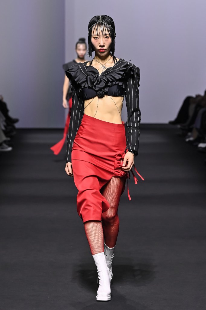 Kwak Hyun Joo Collection 2024/25秋冬高级成衣秀 - Seoul Fall 2024