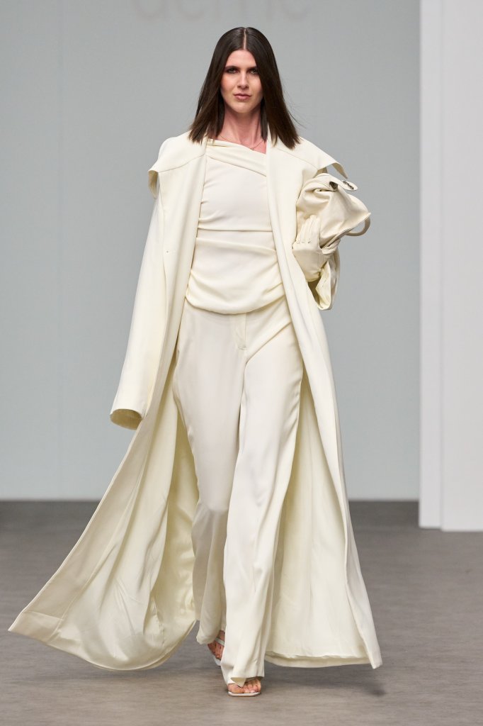Deme By Gabriella 2025春夏高级成衣秀 - Dubai Spring 2025
