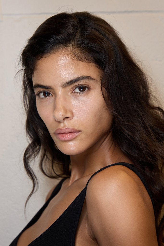 普拉巴&middot;高隆 Prabal Gurung 2025春夏高级成衣秀(后台妆容) - New York Spring 2025