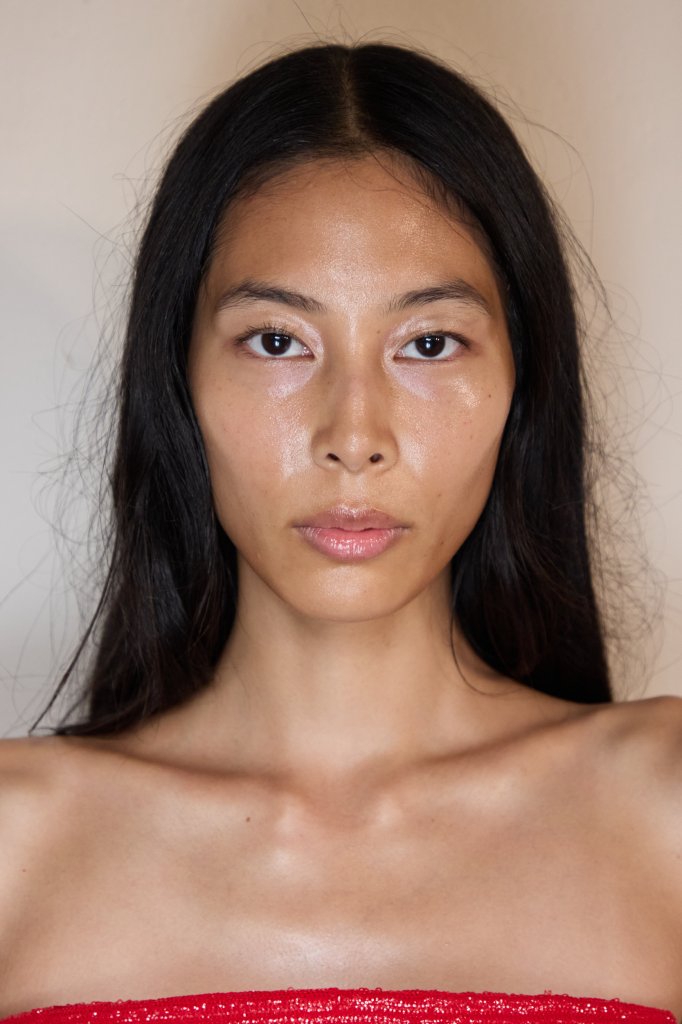 普拉巴&middot;高隆 Prabal Gurung 2025春夏高级成衣秀(后台妆容) - New York Spring 2025