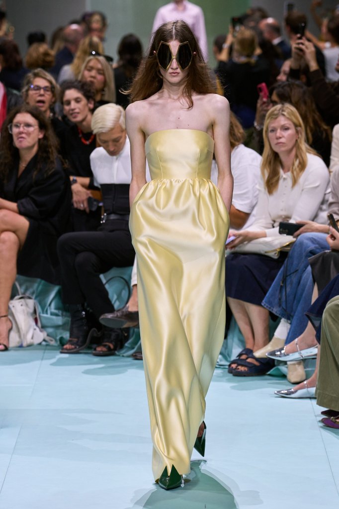 普拉达 Prada 2025春夏高级成衣秀 - Milan Spring 2025