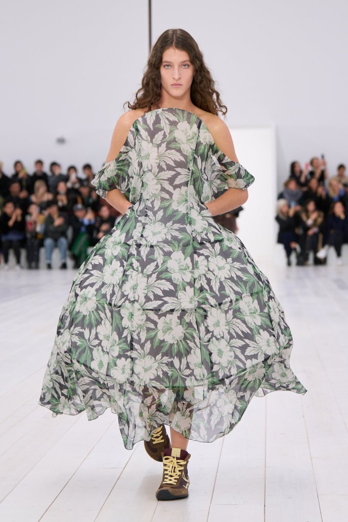 罗意威 Loewe 2025春夏高级成衣秀 - Paris Spring 2025