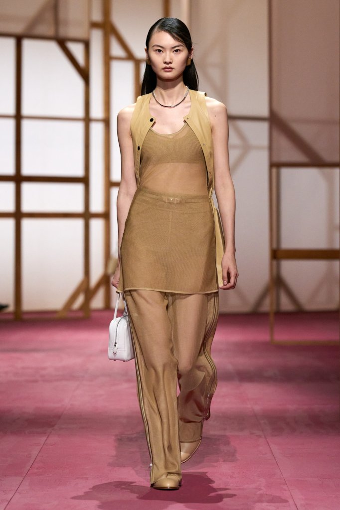 爱马仕 Hermès 2025春夏高级成衣秀 - Paris Spring 2025