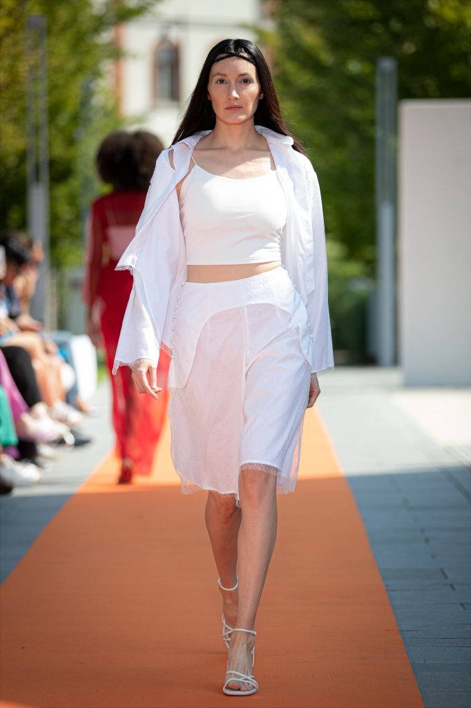 Young Talents 2025春夏高级成衣秀 - Budapest Spring 2025