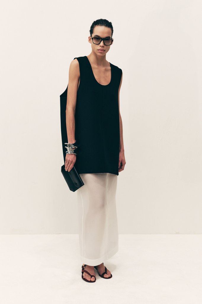 Khaite 2025早秋系列Lookbook(Pre-Fall 2025)
