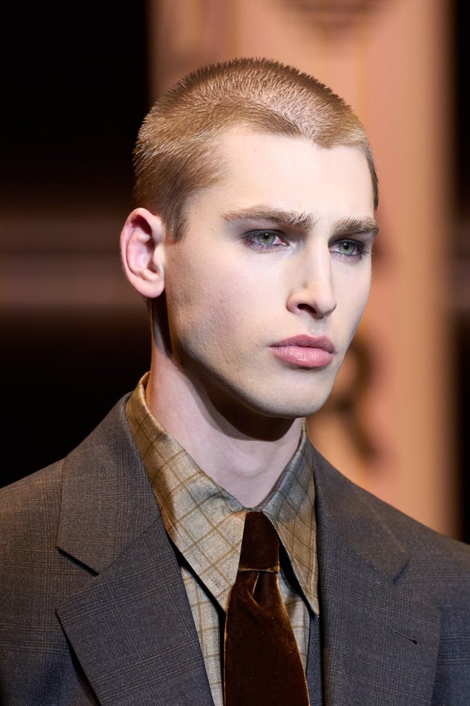 安普里奥·阿玛尼 Emporio Armani 2025/26秋冬男装秀(细节) - Milan Fall 2025