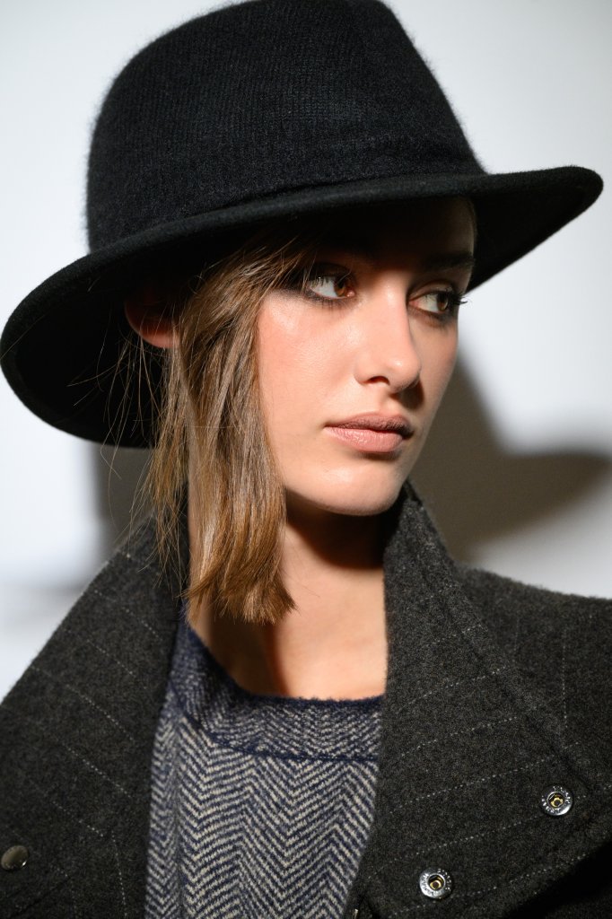 乔治·阿玛尼 Giorgio Armani 2025/26秋冬男装秀(后台妆容) - Milan Fall 2025