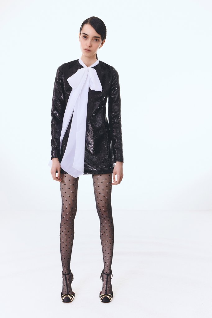 詹巴迪斯塔·瓦利 Giambattista Valli 2025早秋系列Lookbook(Pre-Fall 2025)