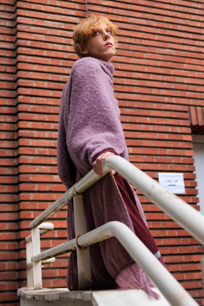 Kiko Kostadinov 2025/26秋冬男装秀(后台妆容) - Paris Fall 2025