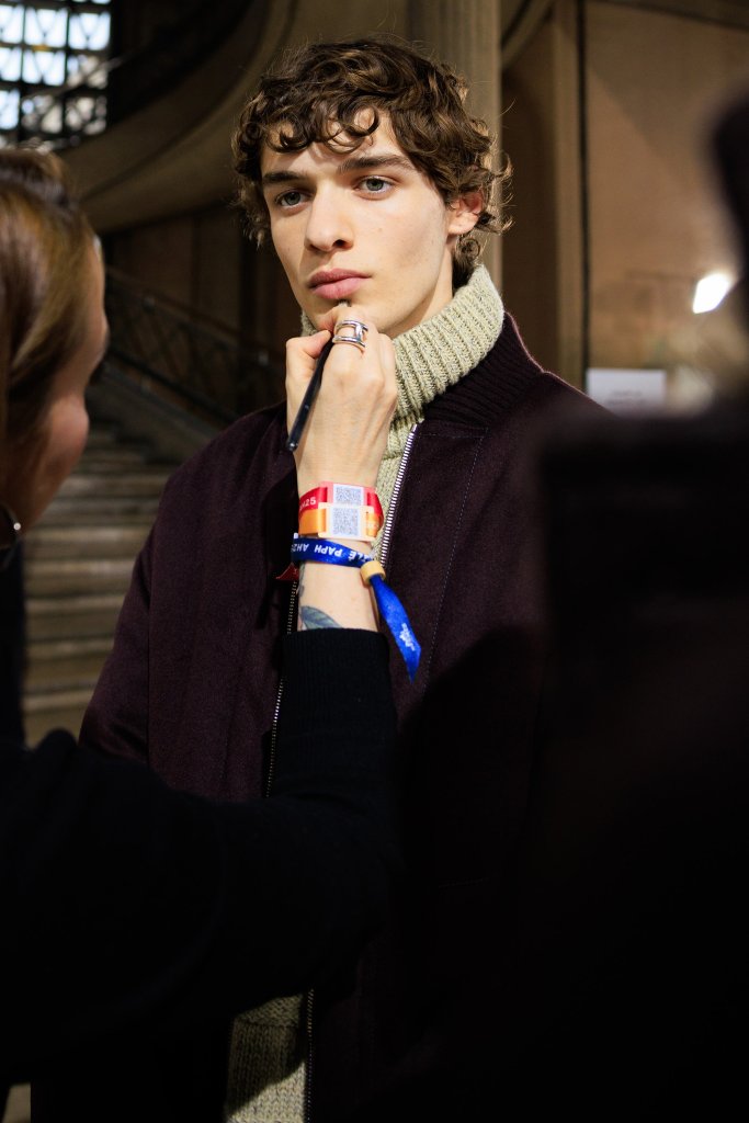 爱马仕 Hermès 2025/26秋冬男装秀(后台妆容) - Paris Fall 2025