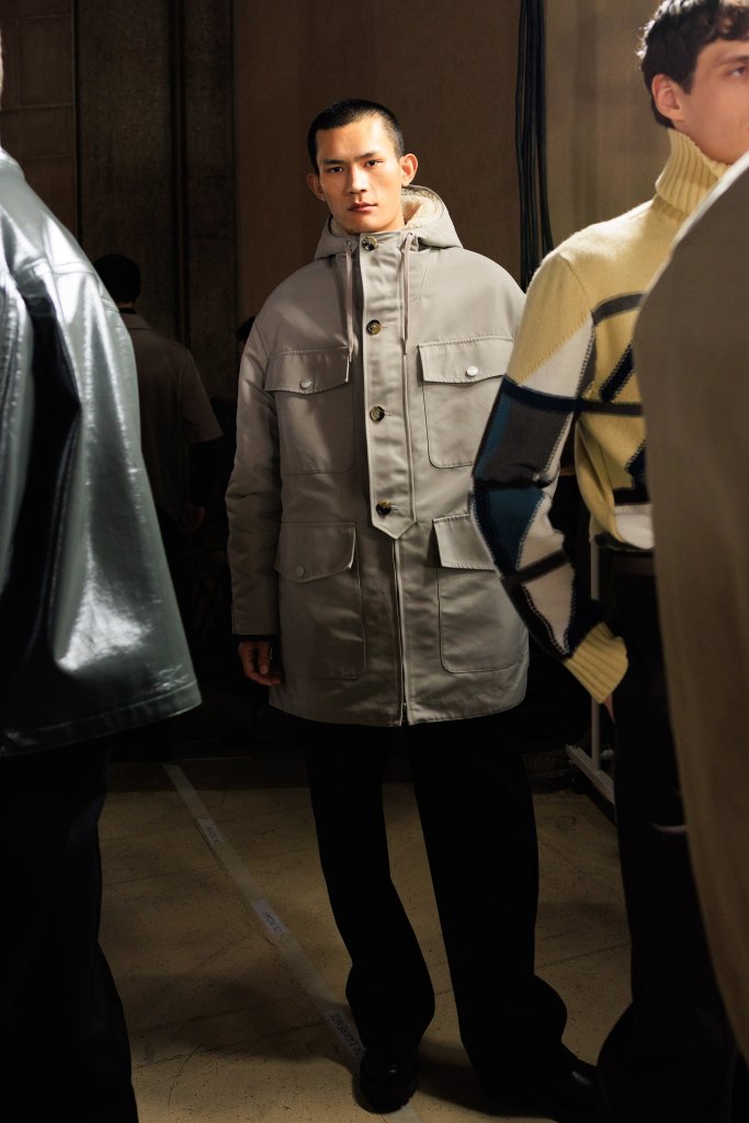 爱马仕 Hermès 2025/26秋冬男装秀(后台妆容) - Paris Fall 2025