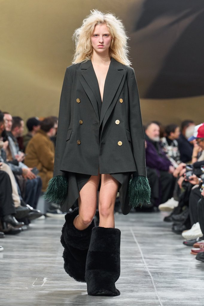 Sacai 2025/26秋冬男装秀 - Paris Fall 2025