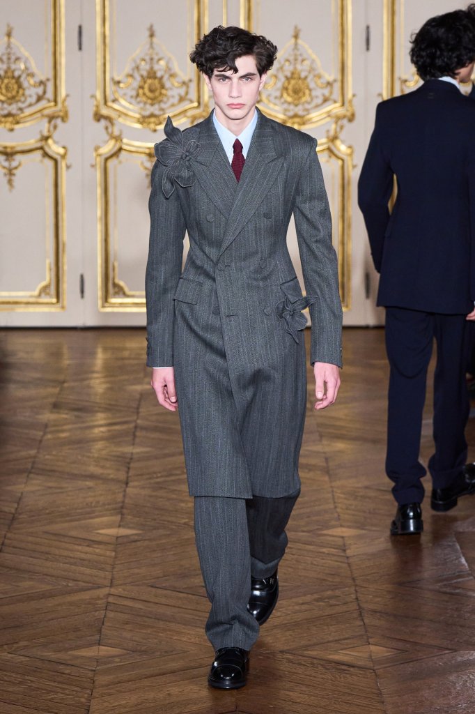 于英美 Wooyoungmi 2025/26秋冬男装秀 - Paris Fall 2025