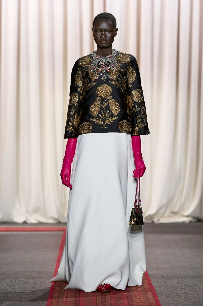 詹巴迪斯塔·瓦利 Giambattista Valli 2025春夏高级定制秀 - Couture Spring 2025