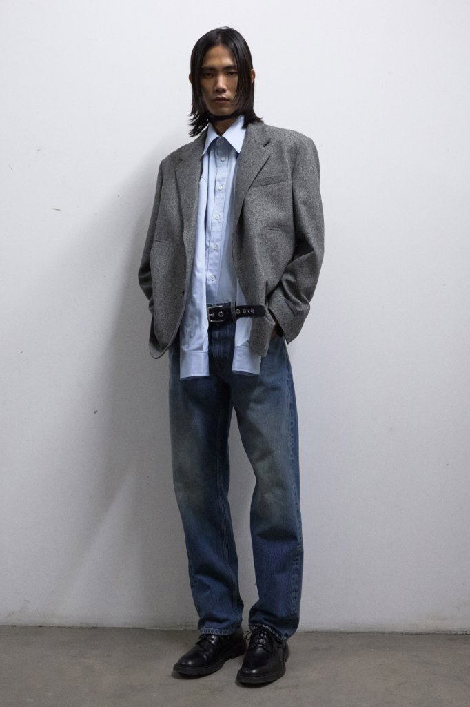 Commission 2025/26秋冬高级成衣Lookbook