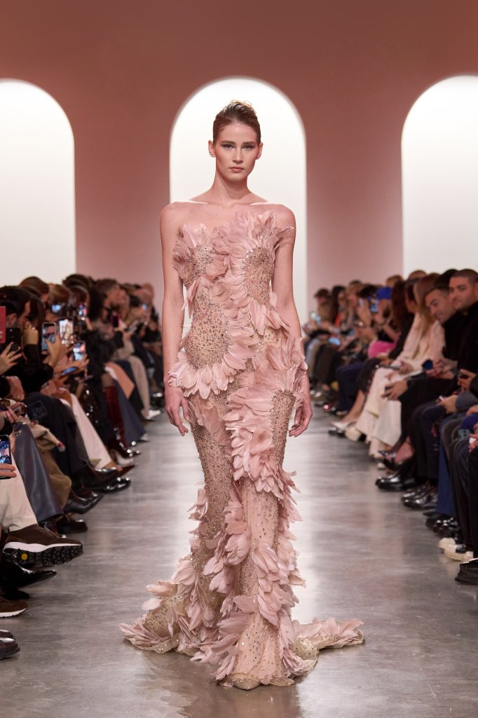 艾莉·萨博 Elie Saab 2025春夏高级定制秀 - Couture Spring 2025