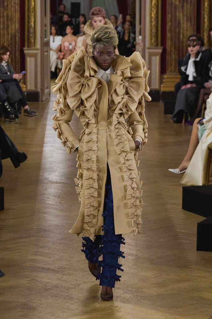 维果罗夫 Viktor & Rolf 2025春夏高级定制秀 - Couture Spring 2025