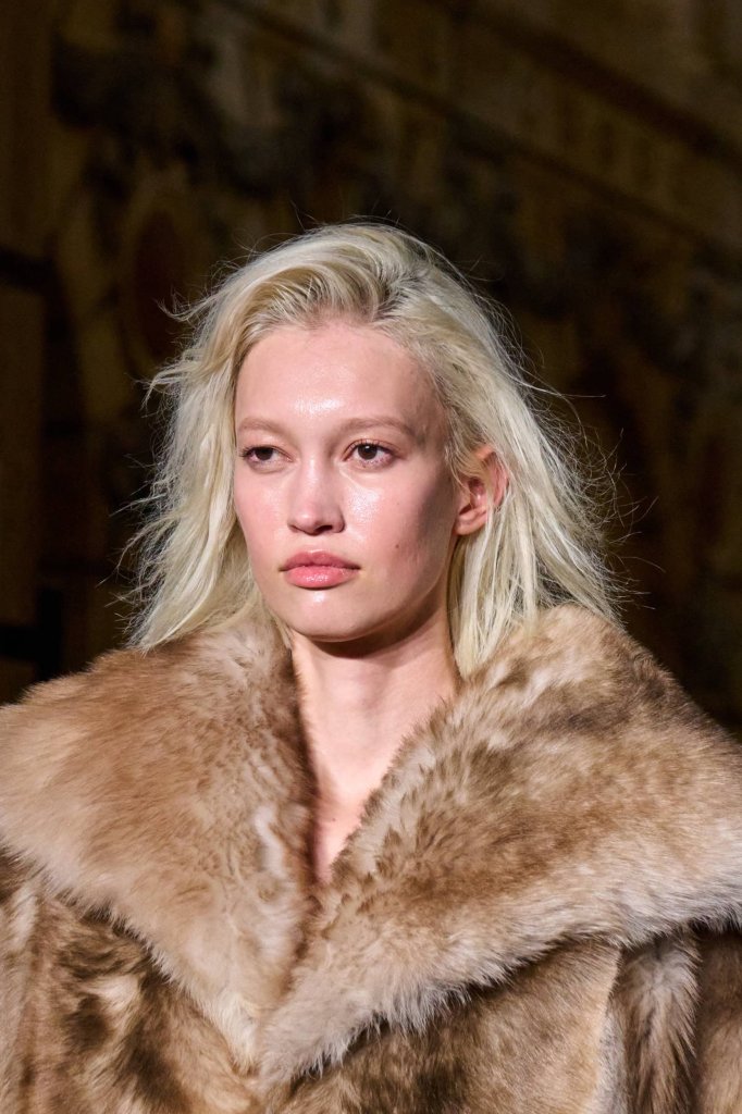 普拉巴·高隆 Prabal Gurung 2025/26秋冬高级成衣秀(细节) - New York Fall 2025