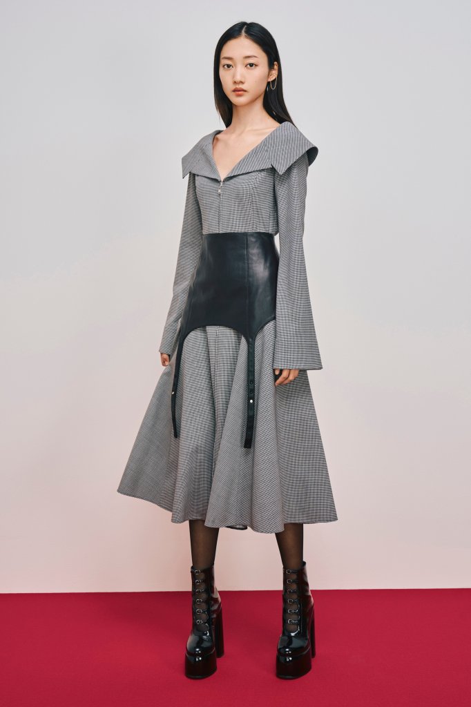 Adeam 2025/26秋冬高级成衣Lookbook