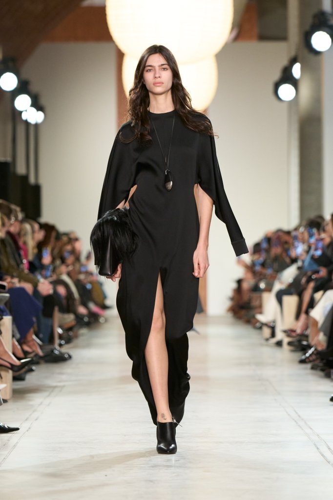 迈克高仕 Michael Kors Collection 2025/26秋冬高级成衣秀 - New York Fall 2025