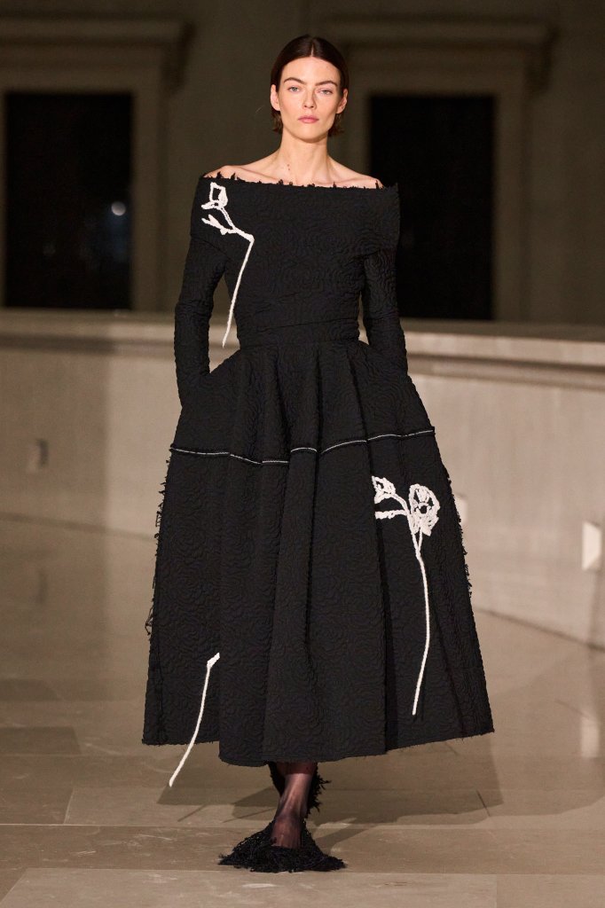 艾尔丹姆 Erdem 2025/26秋冬高级成衣秀 - London Fall 2025