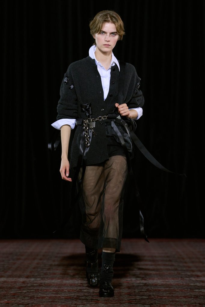 西蒙娜·罗莎 Simone Rocha 2025/26秋冬高级成衣秀 - London Fall 2025