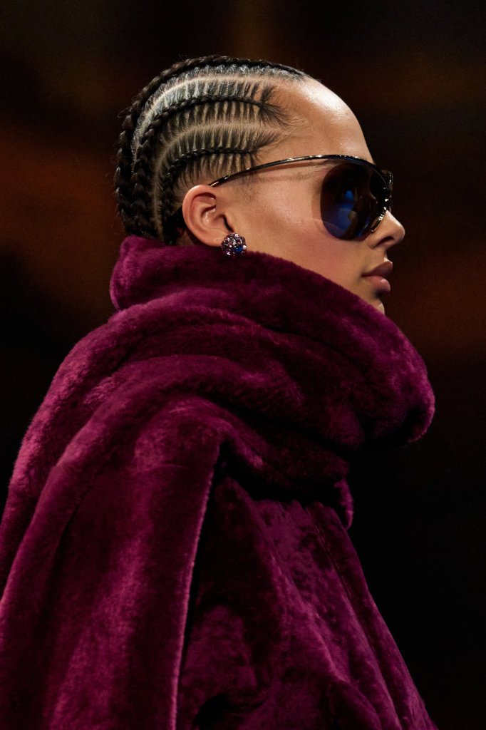 巴宝莉 Burberry 2025/26秋冬高级成衣秀(细节) - London Fall 2025
