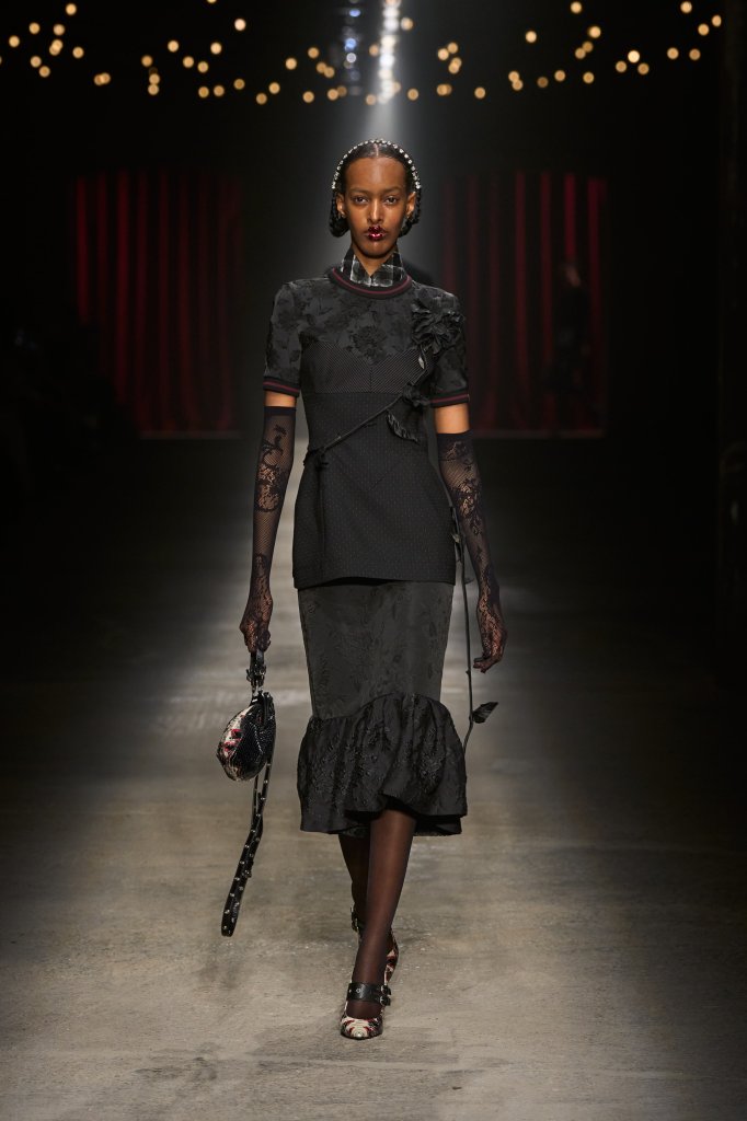 安东尼奥·马拉斯 Antonio Marras 2025/26秋冬高级成衣秀 - Milan Fall 2025
