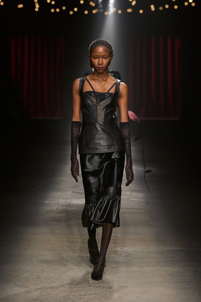 安东尼奥·马拉斯 Antonio Marras 2025/26秋冬高级成衣秀 - Milan Fall 2025