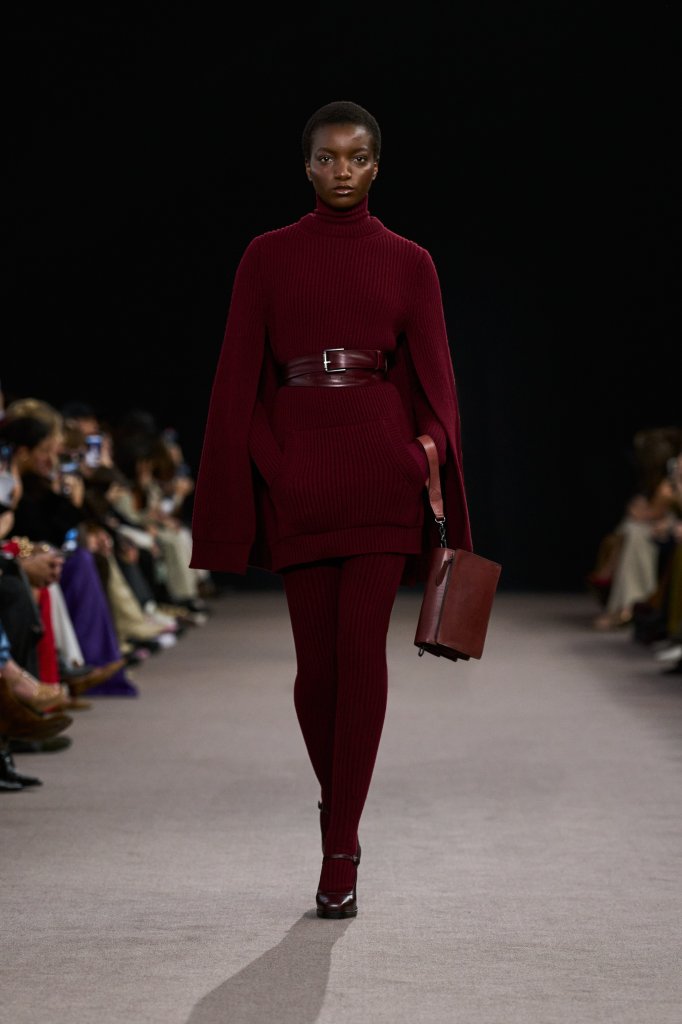 麦丝玛拉 Max Mara 2025/26秋冬高级成衣秀 - Milan Fall 2025