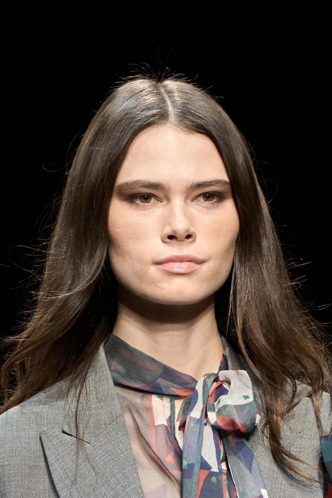 安普里奥·阿玛尼 Emporio Armani 2025/26秋冬高级成衣秀(细节) - Milan Fall 2025