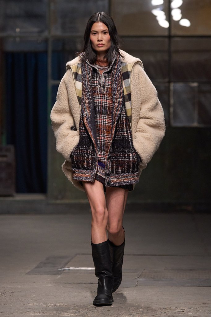 米索尼 Missoni 2025/26秋冬高级成衣秀 - Milan Fall 2025