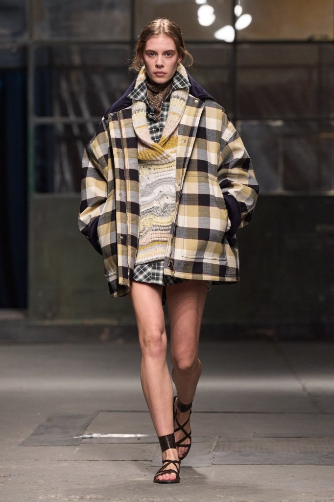 米索尼 Missoni 2025/26秋冬高级成衣秀 - Milan Fall 2025