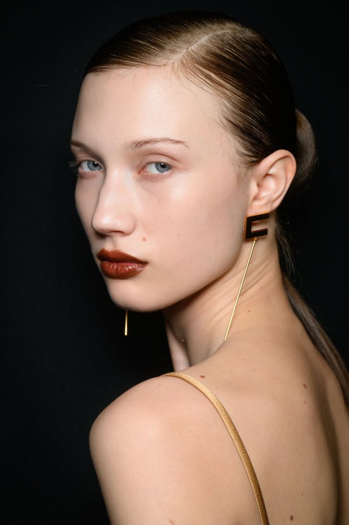 Elisabetta Franchi 2025/26秋冬高级成衣秀(后台妆容) - Milan Fall 2025