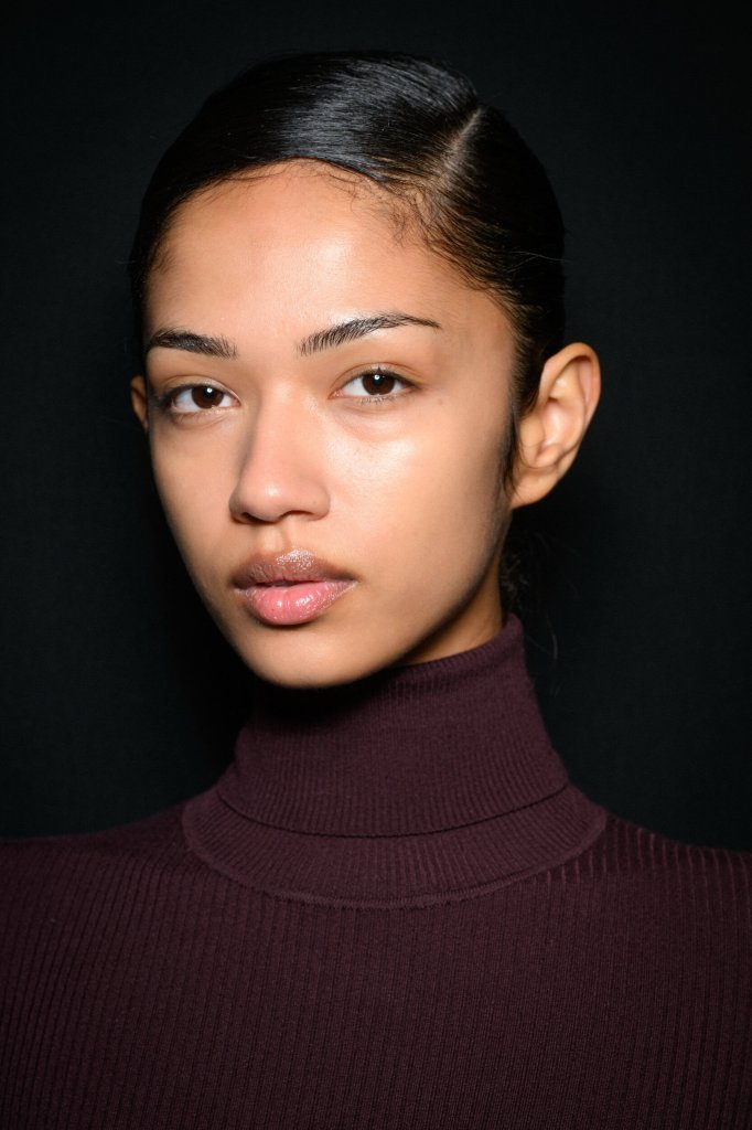 Elisabetta Franchi 2025/26秋冬高级成衣秀(后台妆容) - Milan Fall 2025
