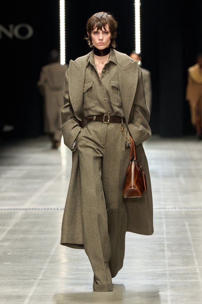 艾尔玛诺·谢尔维诺 Ermanno Scervino 2025/26秋冬高级成衣秀 - Milan Fall 2025