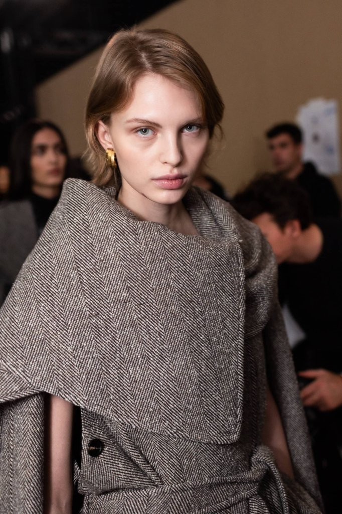 菲拉格慕 Salvatore Ferragamo 2025/26秋冬高级成衣秀(后台妆容) - Milan Fall 2025