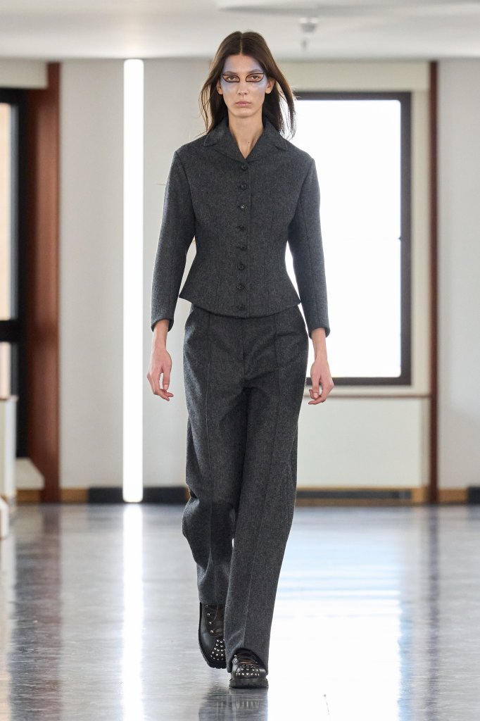 巴利 Bally 2025/26秋冬高级成衣秀 - Milan Fall 2025
