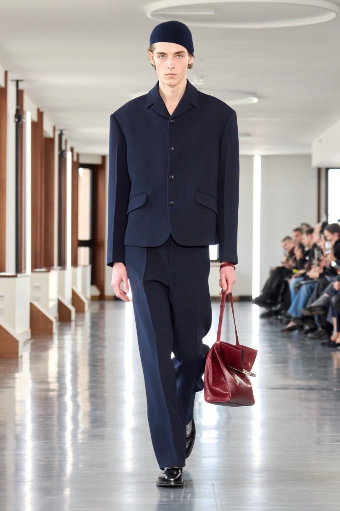 巴利 Bally 2025/26秋冬高级成衣秀 - Milan Fall 2025