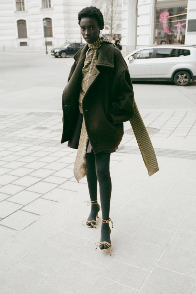 Petar Petrov 2025/26秋冬高级成衣Lookbook